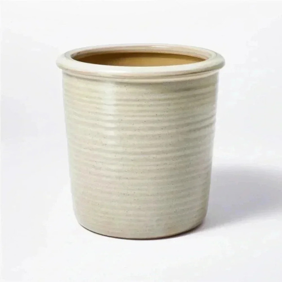 NWT Small Ceramic Reactive Glaze Planter -Threshold™ designed with Studio McGee - Picture 1 of 6